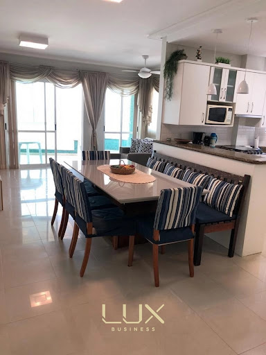 Apartamento frente mar no Centro  -  Itapema