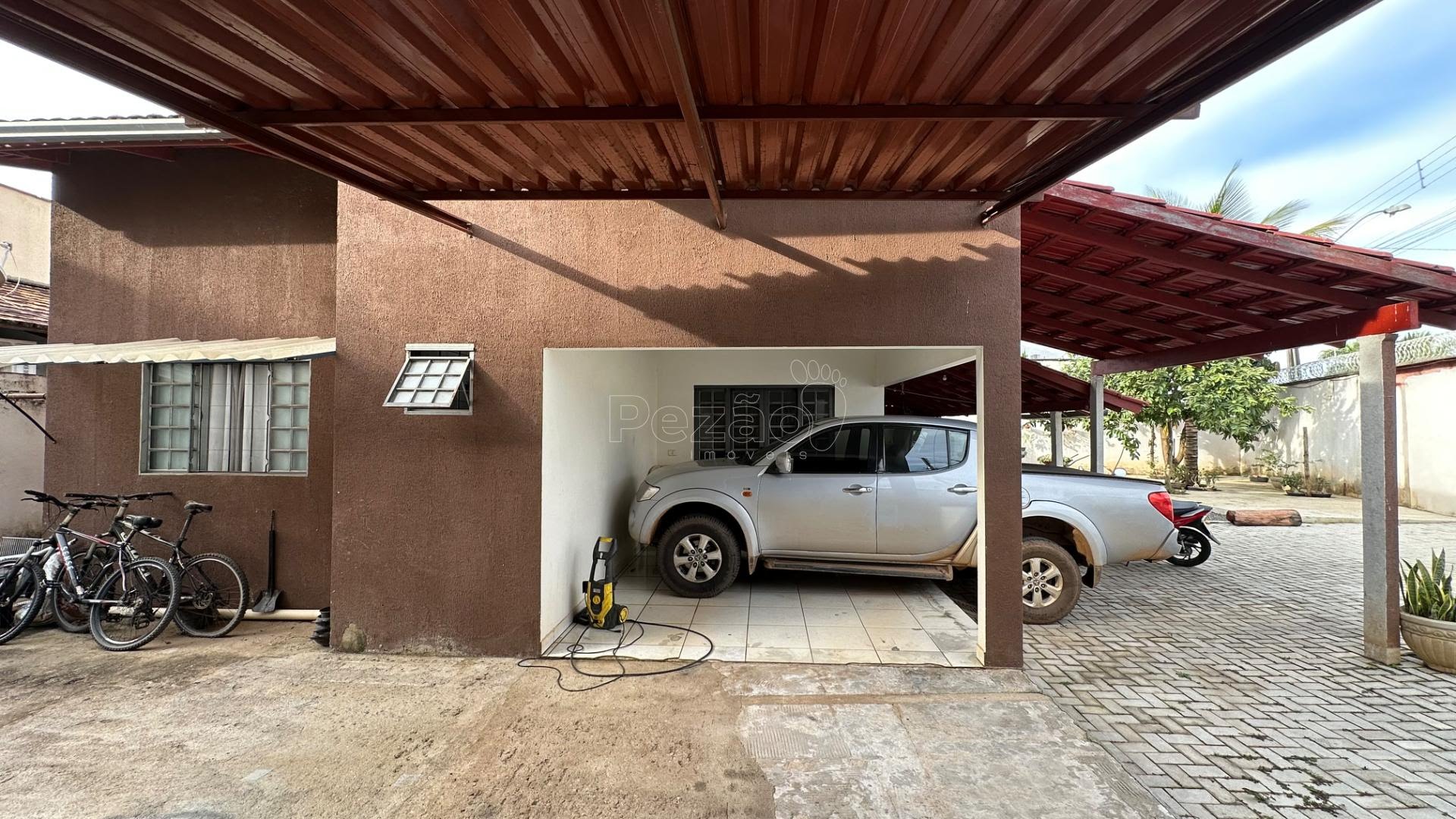 Casa à venda com 3 quartos, 1 suíte, 3 vagas e 340m² no Parque Alvorada, Itapuranga (GO) — foto 2 de 12