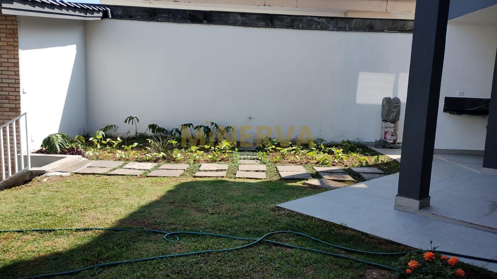 Casa à venda com 3 quartos, 1 suíte, 3 vagas e 330m² no Jardim Fazenda Rincao - Aruja V, Arujá (SP) — foto 5 de 13