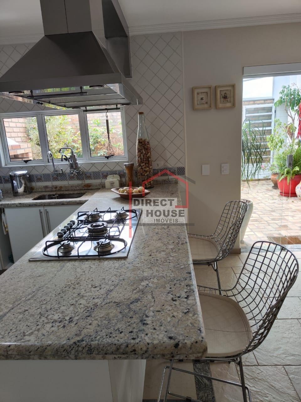 Casa, 3 quartos, 220 m² - Foto 9