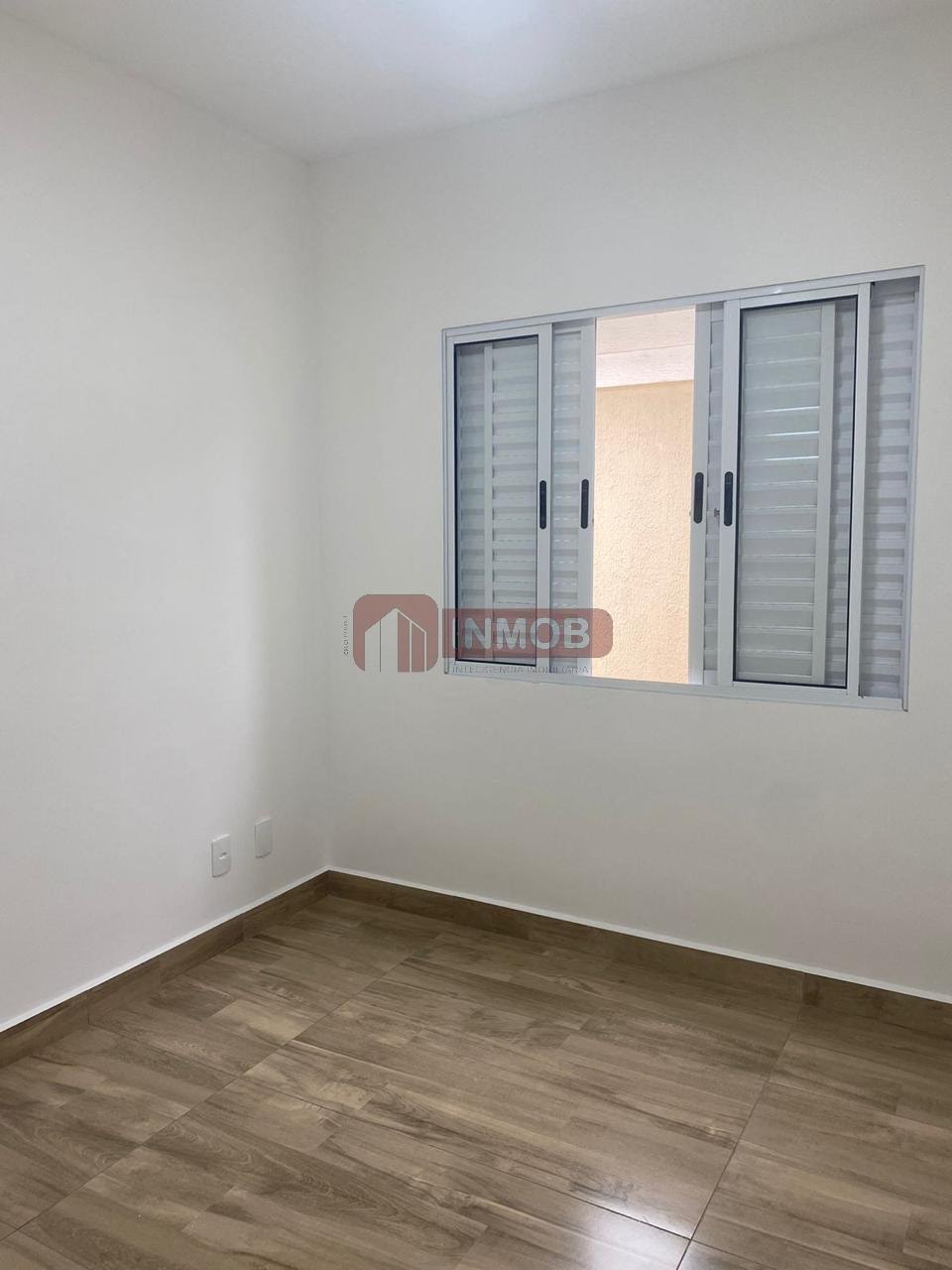 Casa à venda com 3 quartos, 1 suíte, 2 vagas e 107m² no Vila Sao Geraldo, Taubaté (SP) — foto 22 de 25