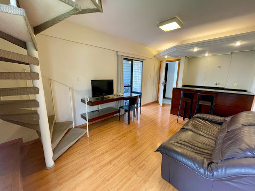 Duplex mobiliado para alugar na Savassi | 1 suíte e 1 vaga