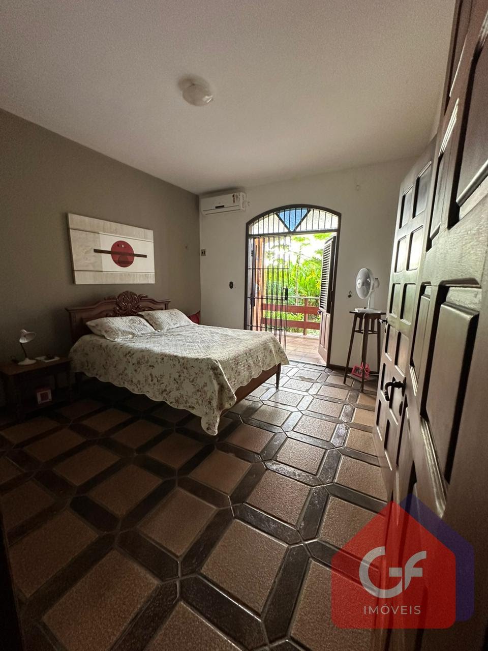 Suite 1