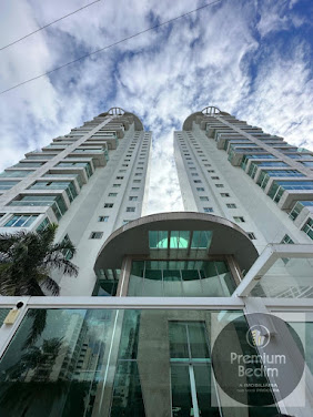 Apartamento 04 qtos ou mais em Parque Leopoldina  -  Campos dos Goytacazes