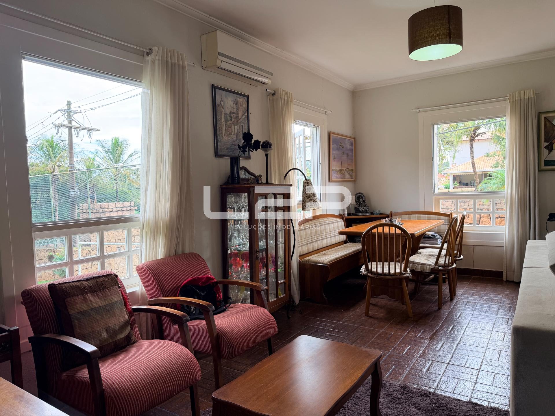 Casa à venda com 3 quartos, 2 suítes, 6 vagas e 340m² no Santa Eliza, Itupeva (SP) — foto 2 de 30