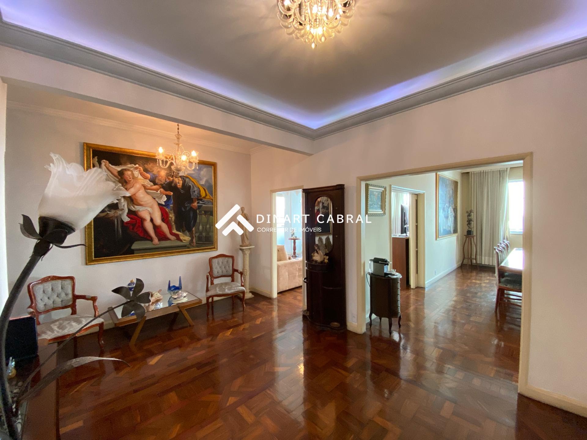 Apartamento à venda com 5 quartos, 4 banheiros, 1 vaga e 287m² no Copacabana, Rio de Janeiro — foto principal