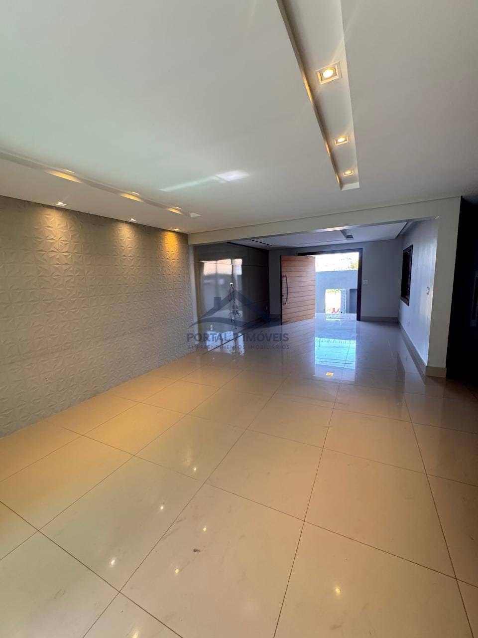 Casa à venda com 5 quartos, 2 suítes, 3 vagas e 230m² no Jardim Arizona, Sete Lagoas (MG) — foto 5 de 26