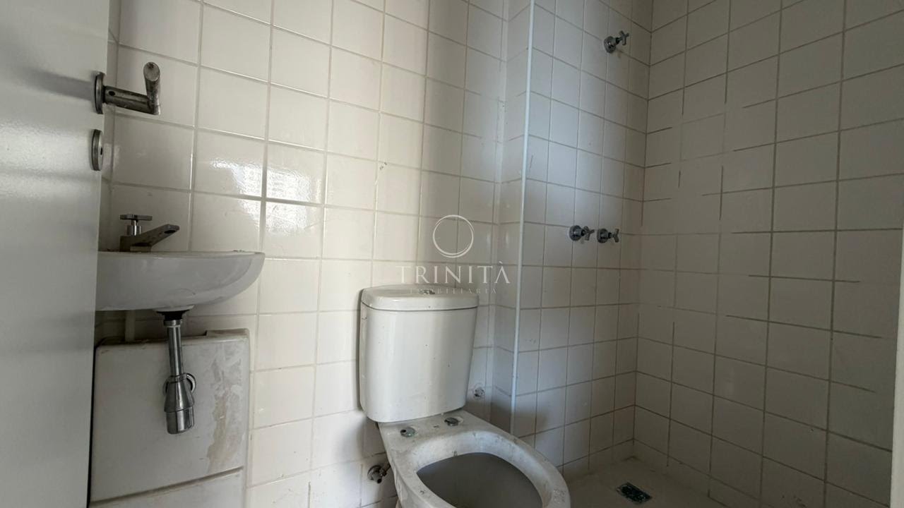 banheiro-trinitaimobiliaria-elos-ilhapura