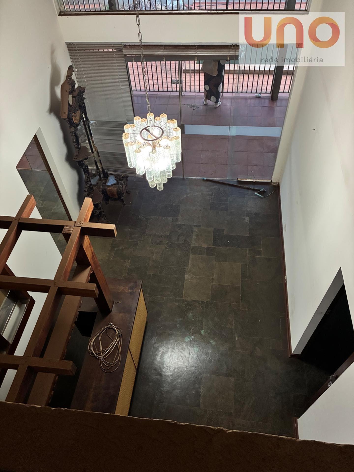 Comercial para alugar com 4 banheiros, 5 vagas e 380m² no Jardim dos Estados, Campo Grande (MS) — foto 24 de 30
