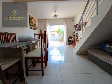 DANIEL PEREIRA IMOB VENDE: Casa Duplex na Pedreira.3/4,1suite,2vg. VALOR:370MIL