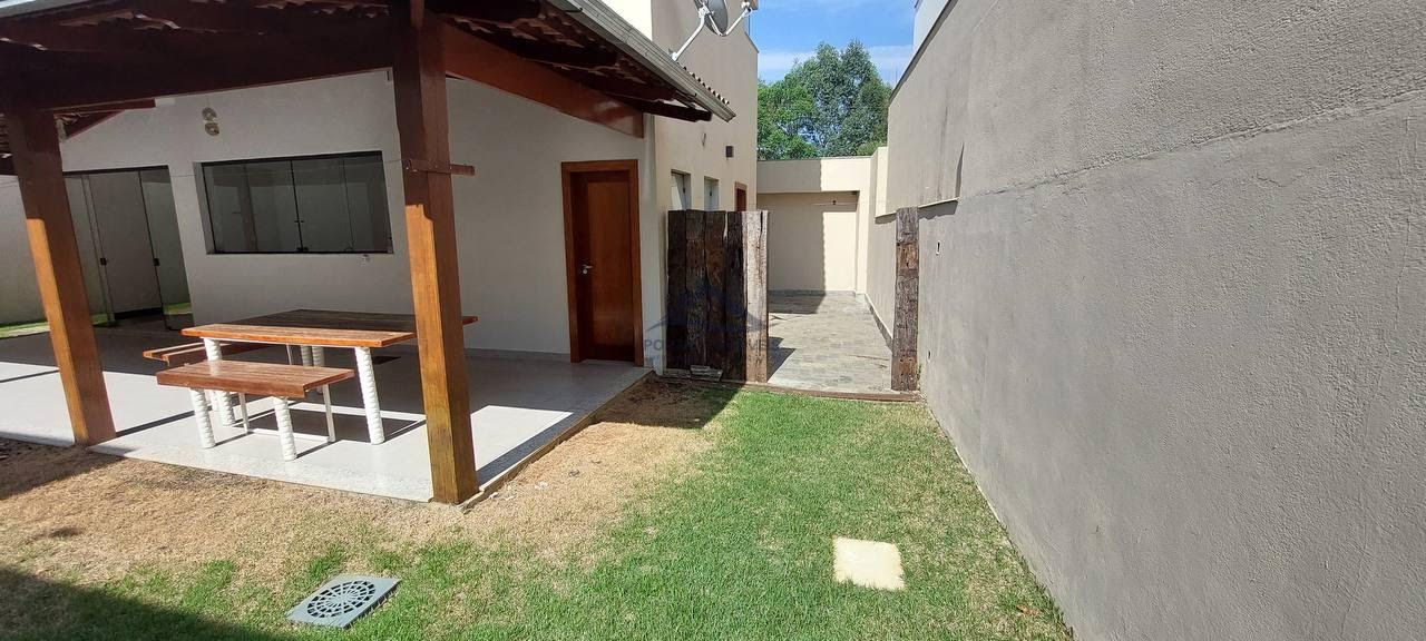 Casa à venda com 2 quartos, 1 suíte, 4 vagas e 250m² no Iporanga, Sete Lagoas (MG) — foto 18 de 19