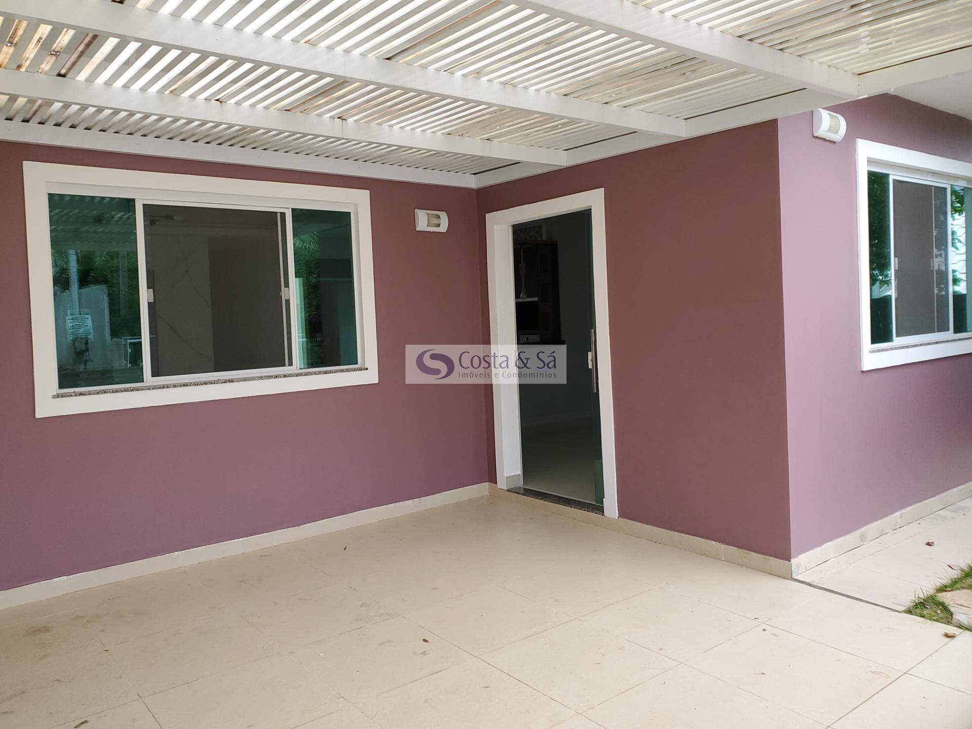 Casa à venda com 3 quartos, 1 suíte, 1 vaga e 120m² no Jardim Morada da Aldeia, São Pedro da Aldeia (RJ) — foto 22 de 26