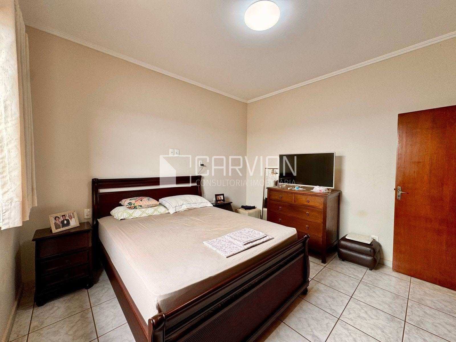Casa à venda com 3 quartos, 1 suíte, 2 vagas e 250m² no Parque Industrial Lagoinha, Ribeirão Preto (SP) — foto 21 de 30