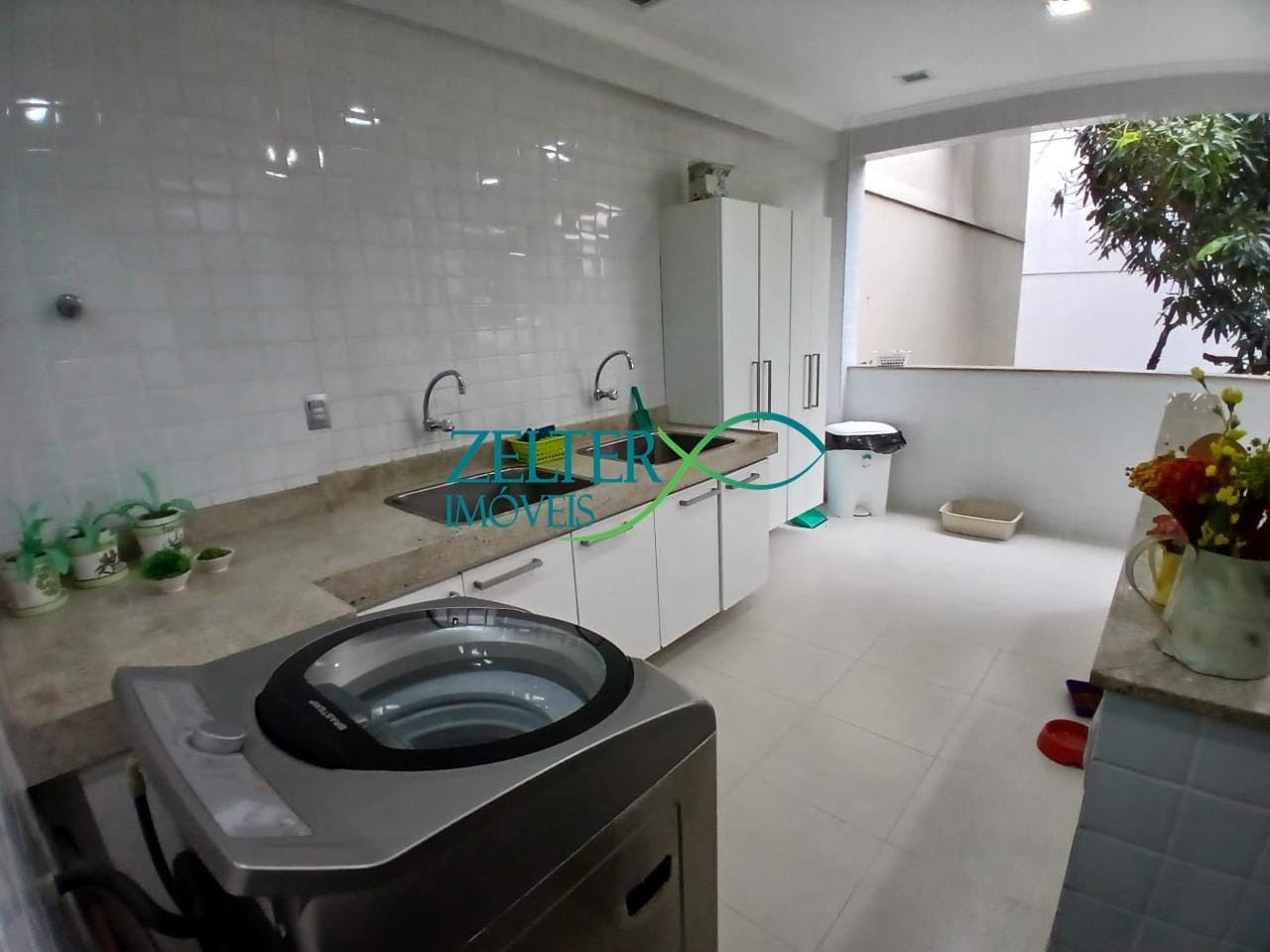 Casa à venda com 5 quartos, 2 suítes, 13 vagas e 373m² no Vila da Penha, Rio de Janeiro (RJ) — foto 20 de 29