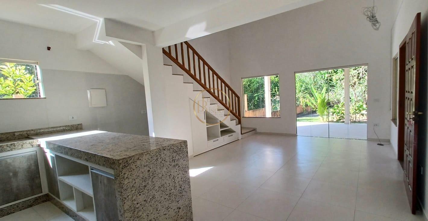 Casa à venda com 3 quartos, 3 suítes, 3 vagas e 180m² no Coroa Vermelha, Santa Cruz Cabrália (BA) — foto 7 de 12