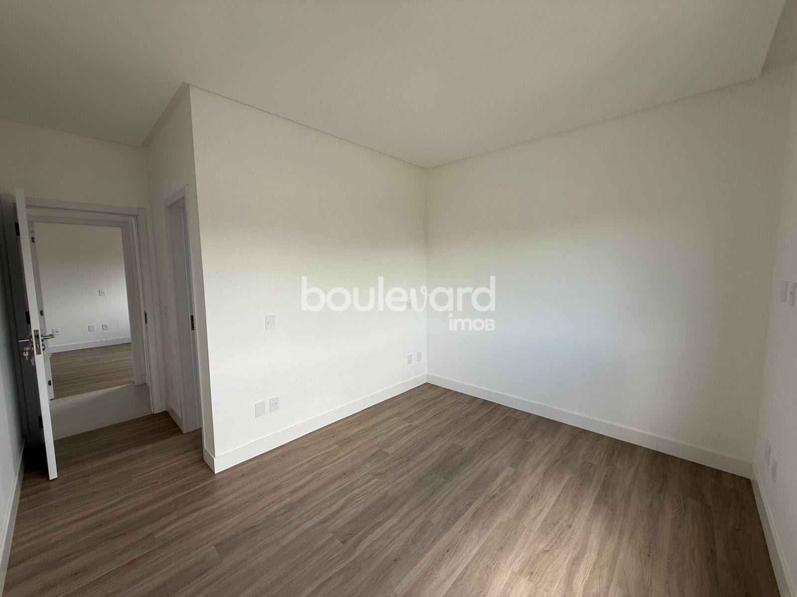 Apartamento à venda com 3 quartos, 3 suítes, 2 vagas e 127m² no Centro, Itapema (SC) — foto 14 de 30