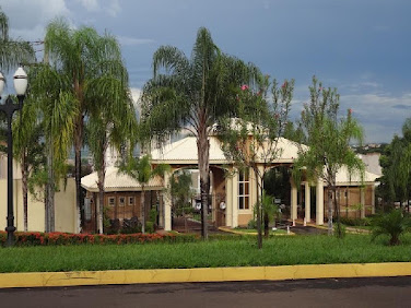 Casa em Condominio Torino em Jardim Botanico na Avenida João Fiúsa  -  Ribeirão Preto