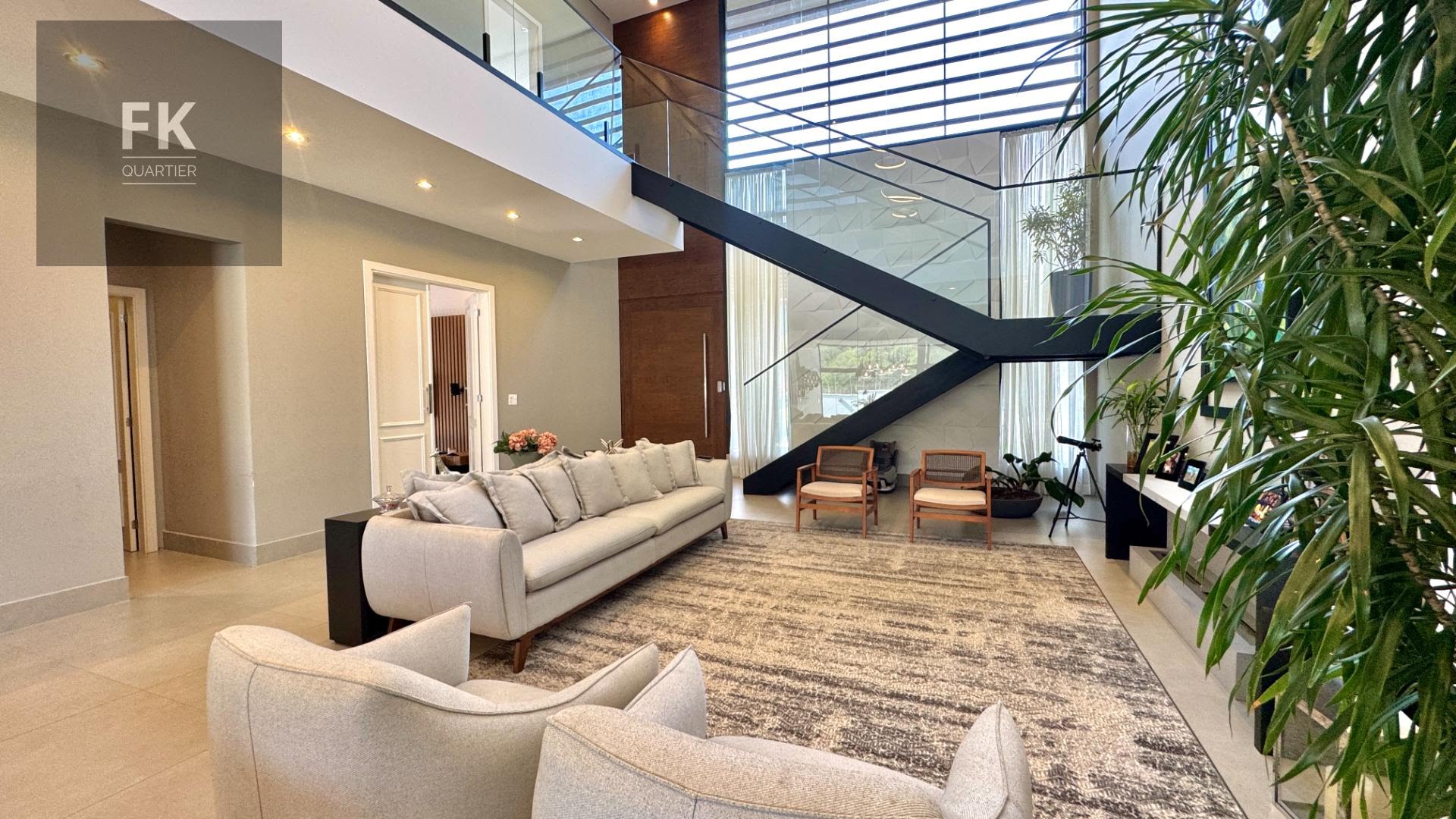Casa à venda com 4 quartos, 4 suítes, 5 vagas e 322m² no Alphaville, Santana de Parnaíba (SP) — foto 8 de 24