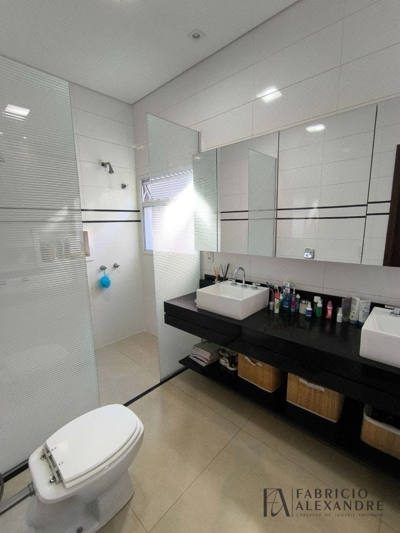 Casa à venda com 3 quartos, 3 suítes, 4 vagas e 224m² no Gaivota I, São José do Rio Preto (SP) — foto 17 de 19