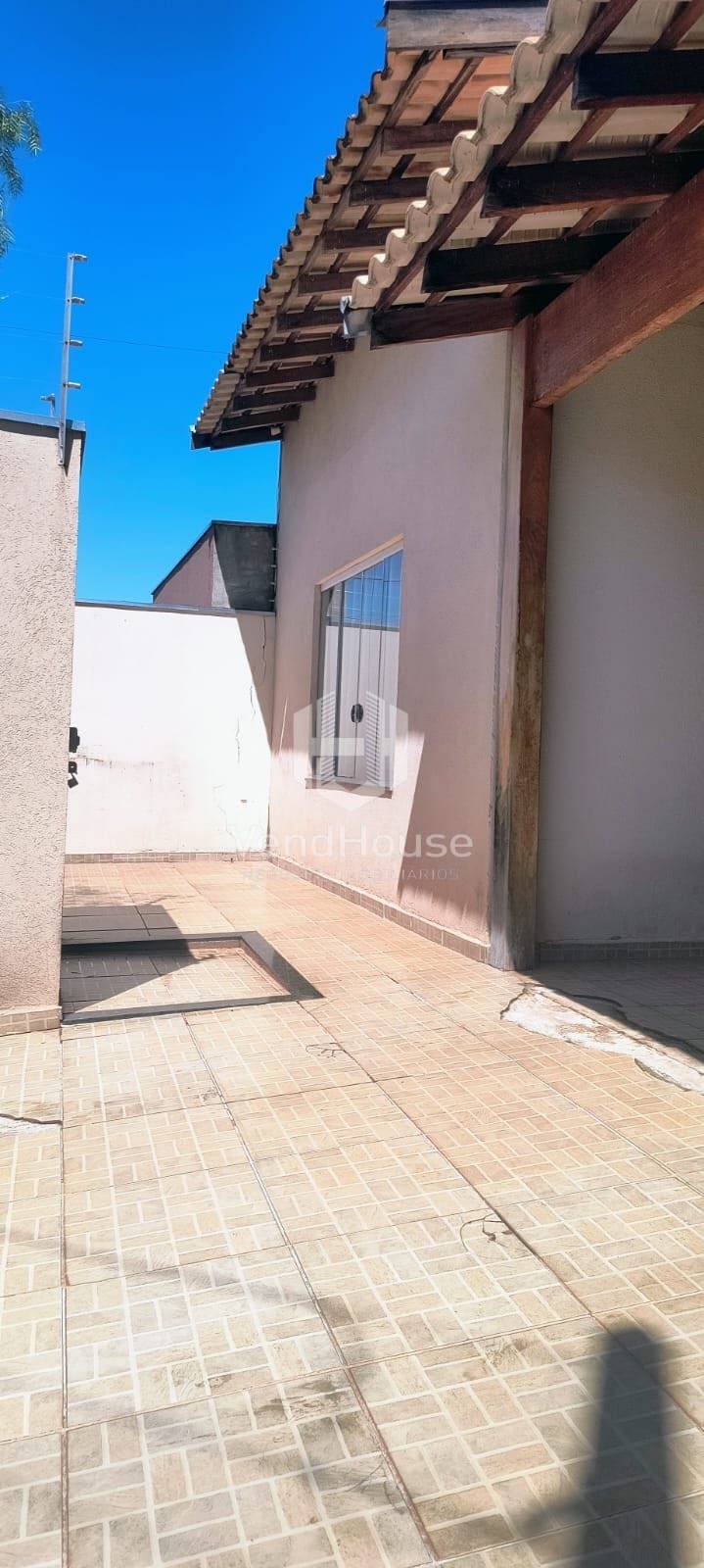 Casa à venda com 3 quartos, 1 suíte, 2 vagas e 120m² no Residencial Palestra, São José do Rio Preto (SP) — foto 2 de 16