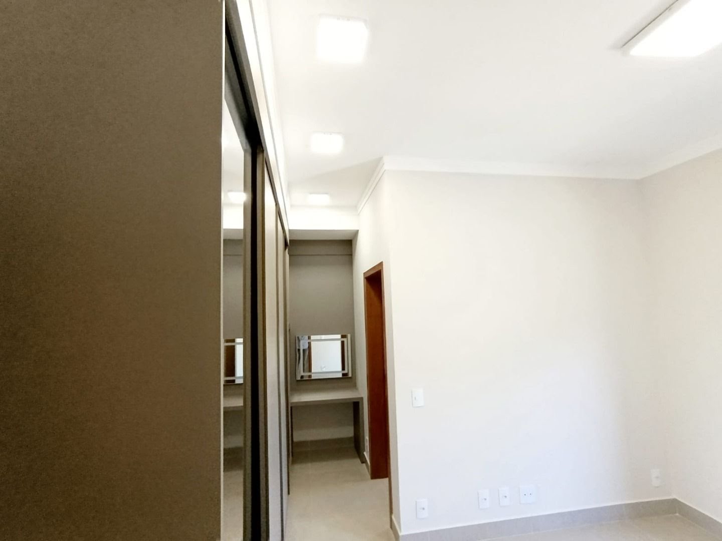 Casa à venda com 3 quartos, 3 suítes, 4 vagas e 180m² no Jardim Santa Cecília, Ribeirão Preto (SP) — foto 15 de 30