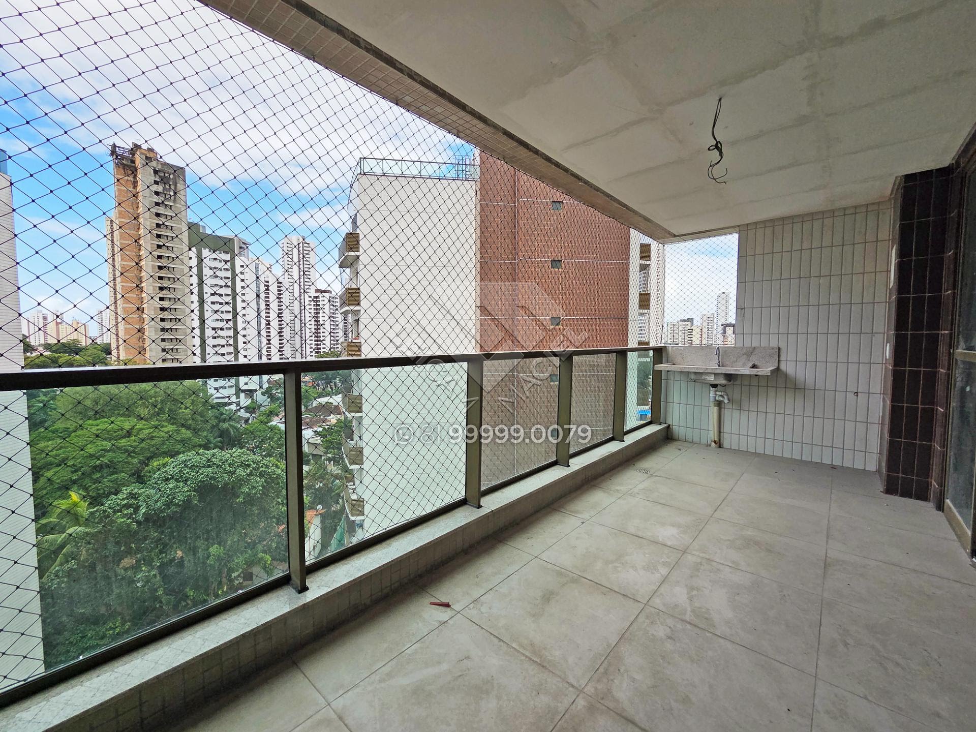 Apartamento à venda com 4 quartos, 3 suítes, 2 vagas e 135m² no Casa Forte, Recife (PE) — foto 4 de 30