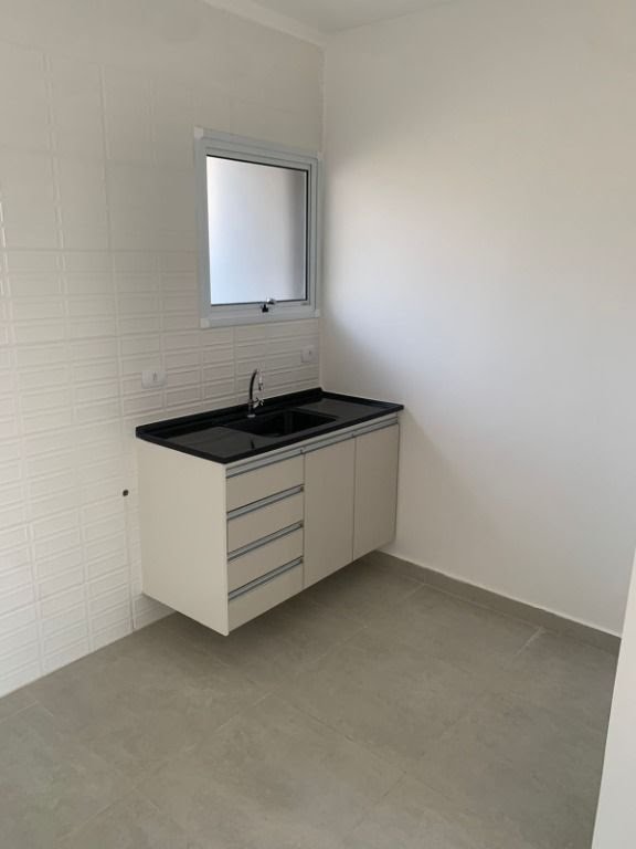 Casa para alugar com 2 quartos, 2 banheiros, 1 vaga e 56m² no Vila dos Ypês, Arujá (SP) — foto 2 de 14