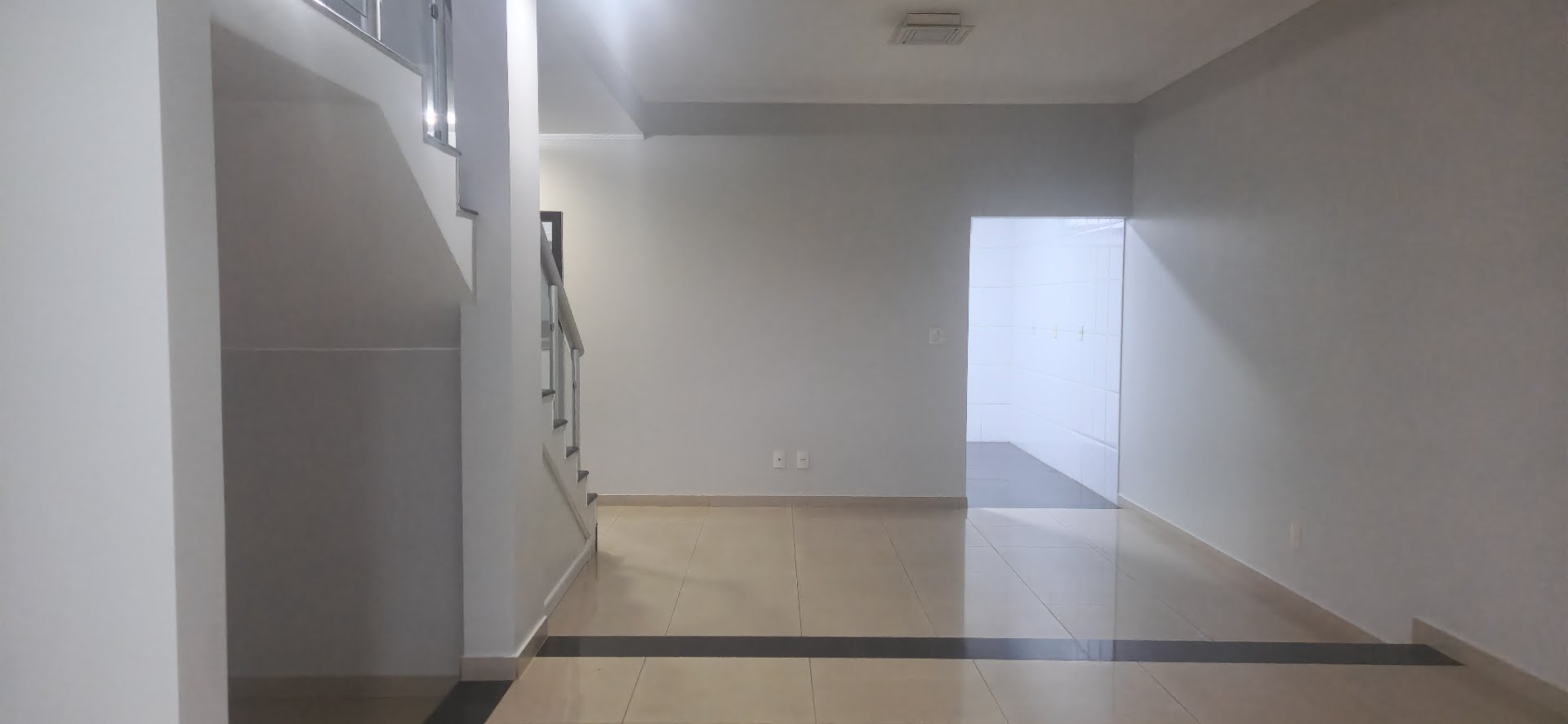 Casa à venda com 4 quartos, 1 suíte, 2 vagas e 223m² no Centro, Paracatu (MG) — foto 7 de 30