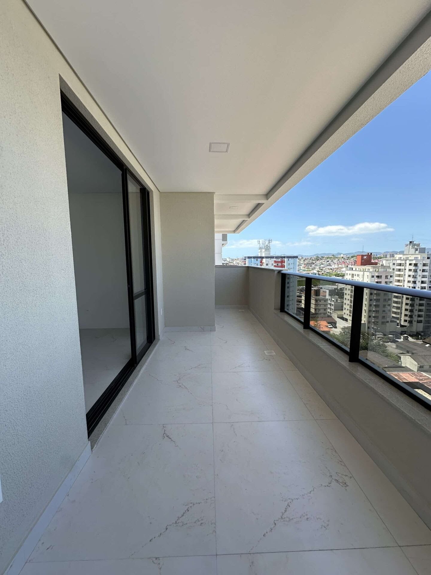 Apartamento à venda com 2 quartos, 1 suíte, 1 vaga e 89m² no Campinas, São José (SC) — foto 4 de 24