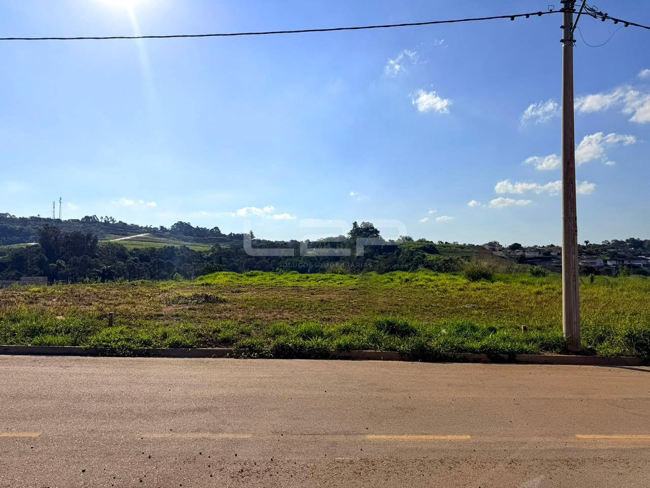 Terreno à venda com 250m² de terreno no Jardim Japão, Itupeva (SP) — foto 3 de 11