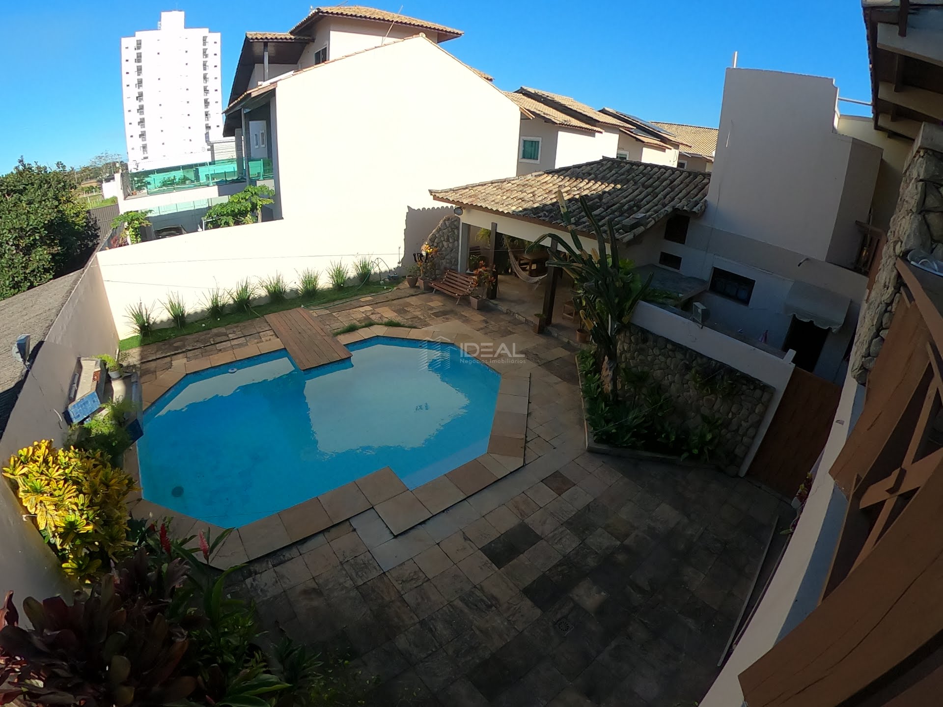 Casa Duplex à venda no Flamboyant em Campos dos Goytacazes