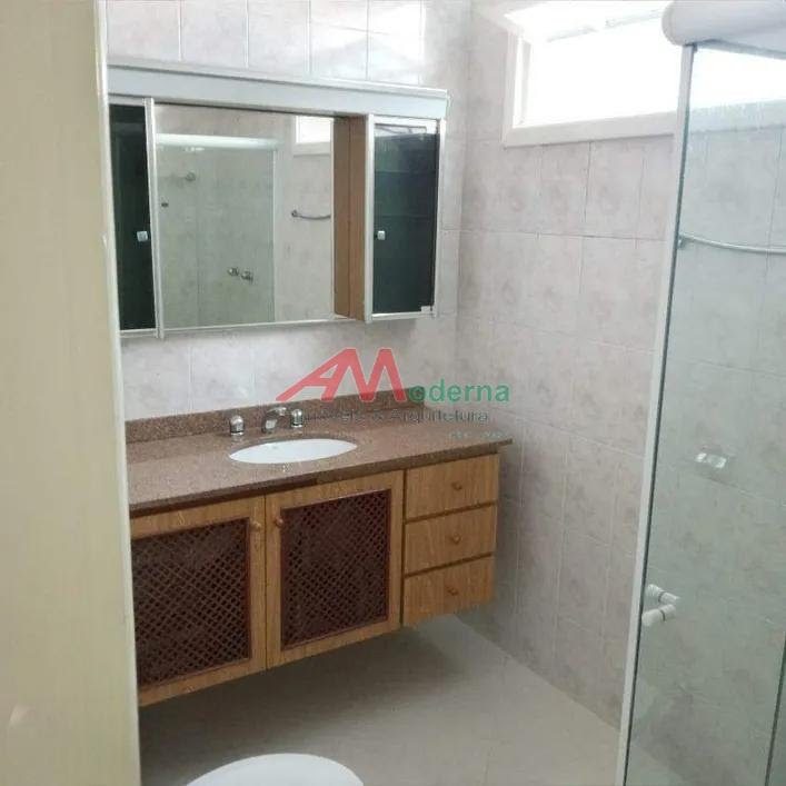 Casa à venda com 4 quartos, 1 suíte, 2 vagas e 280m² no Anchieta, São Bernardo do Campo (SP) — foto 12 de 30