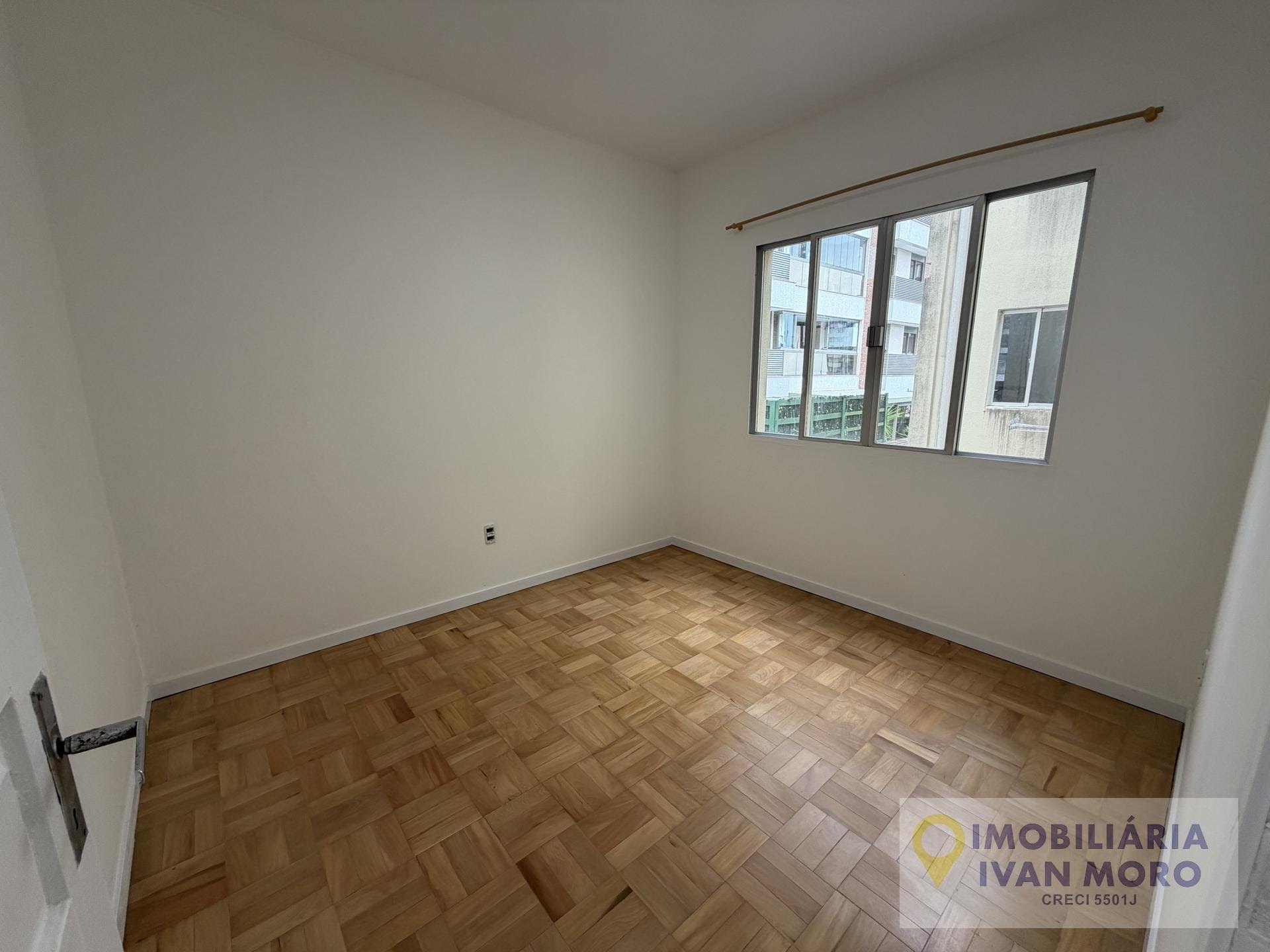 Apartamento para alugar com 3 quartos, 1 banheiro e 60m² no Centro, Florianópolis (SC) — foto 13 de 24