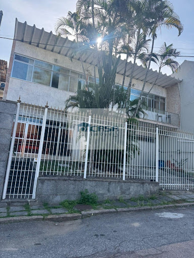 Casa em Jardim Guanabara  -  Rio de Janeiro
