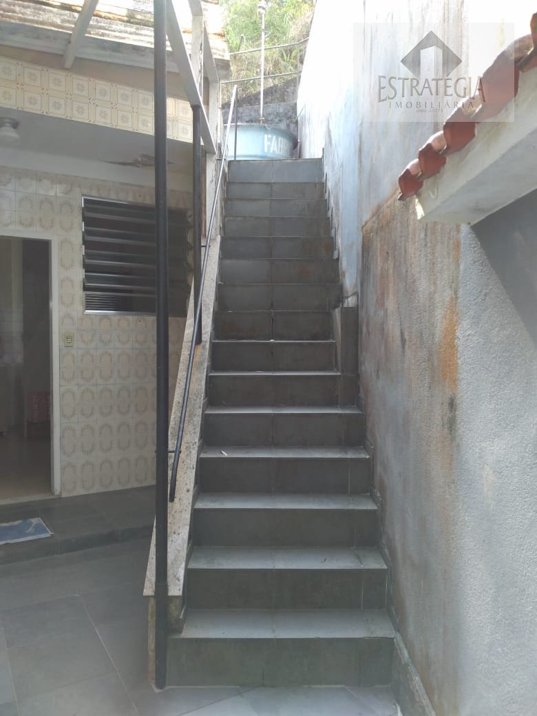 Casa à venda com 3 quartos, 3 banheiros, 2 vagas e 130m² no Bingen, Petrópolis (RJ) — foto 16 de 30