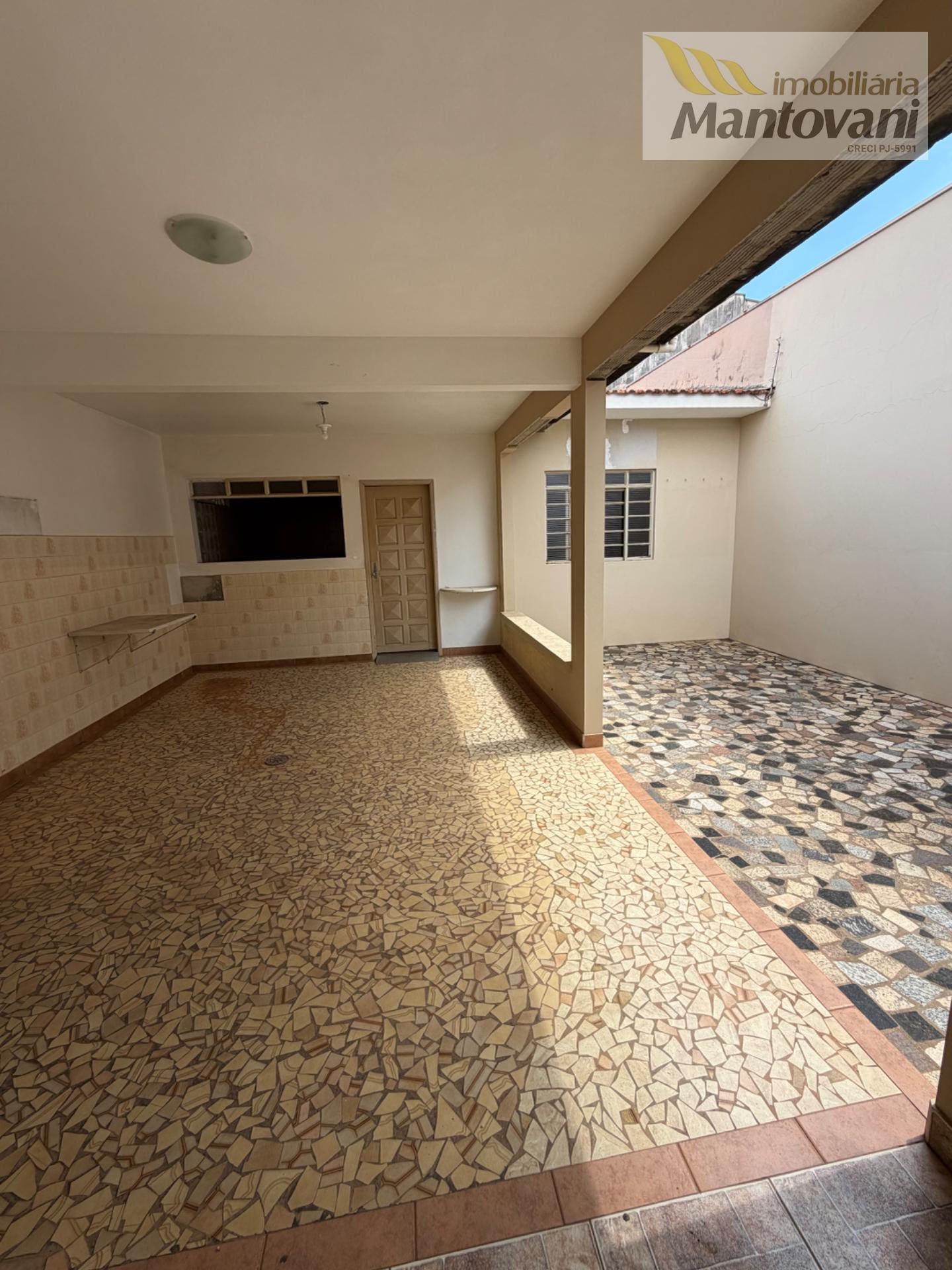 Casa à venda com 3 quartos, 2 banheiros, 2 vagas e 264m² no Centro, Tatuí (SP) — foto 7 de 15