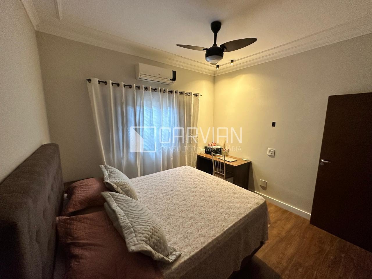 Casa à venda com 3 quartos, 1 suíte, 4 vagas e 202m² no Jardim Antártica, Ribeirão Preto (SP) — foto 24 de 30