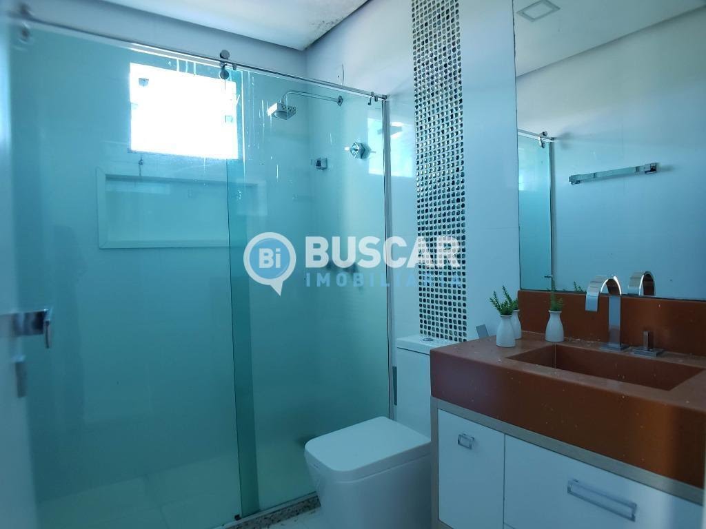 Casa para alugar com 4 quartos, 3 suítes, 2 vagas e 346m² no Papagaio, Feira de Santana (BA) — foto 15 de 21