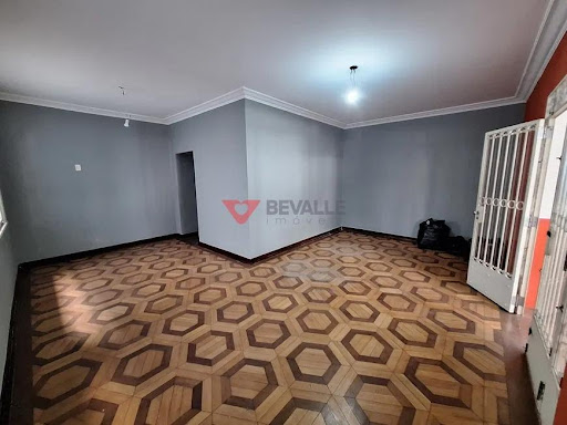 Casa à venda na Urca: 250m², 4 quartos, 1 vaga, R$ 2.940.000