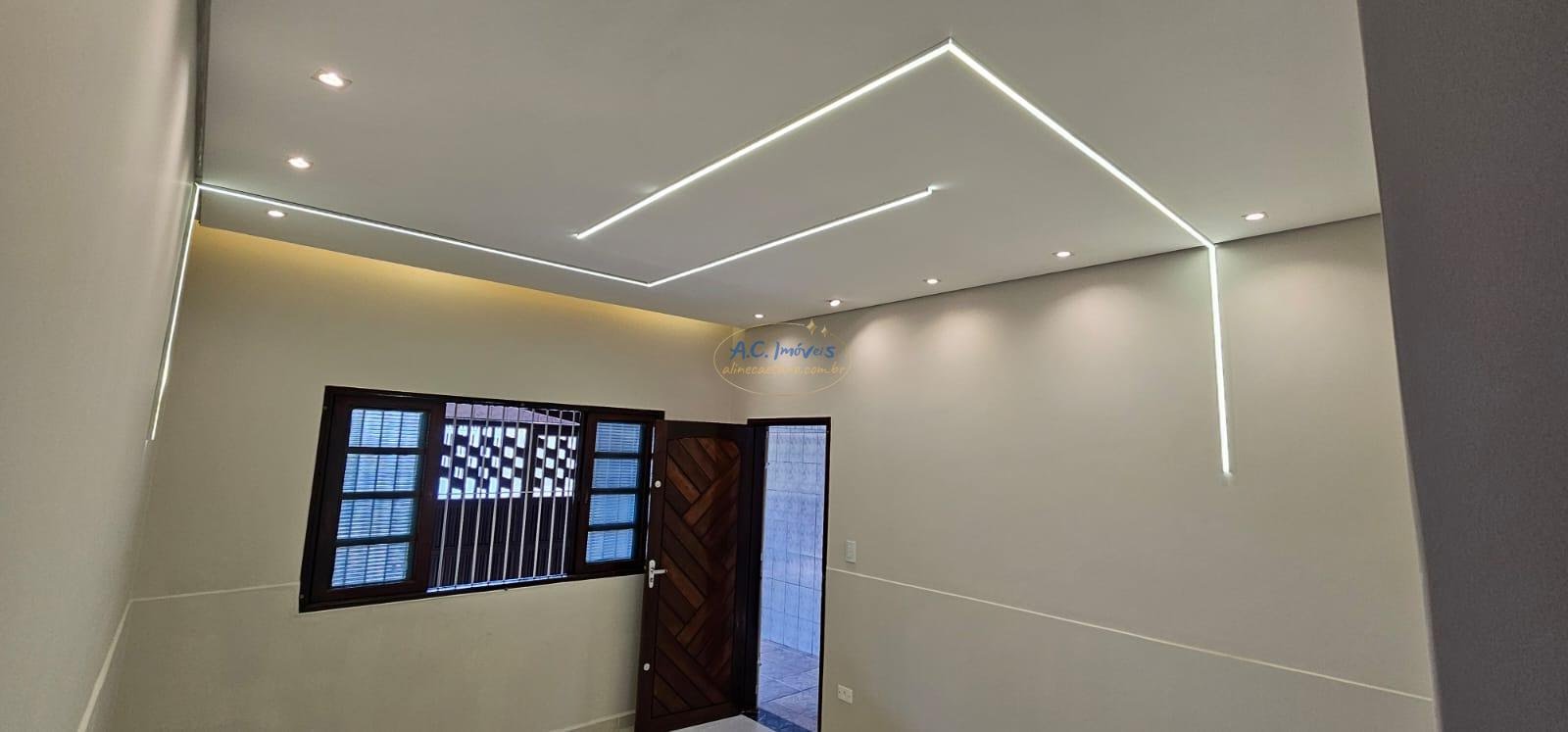 Casa à venda com 2 quartos, 1 suíte, 4 vagas e 135m² no Maracana, Praia Grande (SP) — foto 9 de 30