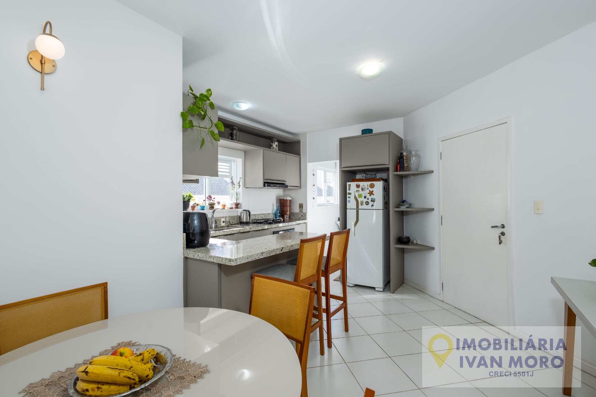 Apartamento à venda com 2 quartos, 1 suíte, 1 vaga e 79m² no Ingleses Norte, Florianópolis (SC) — foto 4 de 30
