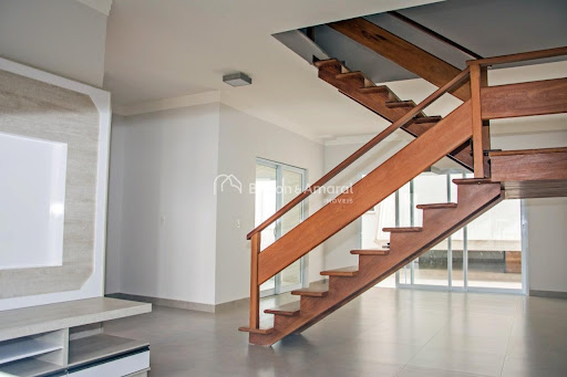Casa, 6 quartos, 250 m² - Foto 3