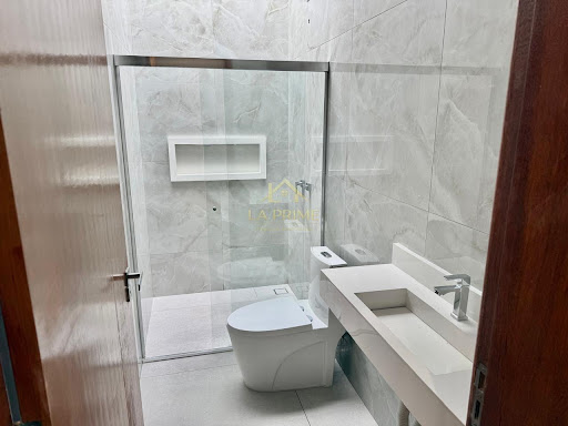 Casa de Condomínio em Jardim Novo Horizonte-Sorocaba/SP -136m2- 03 Dormitórios -01 Suite- 02 Vagas -Piscina