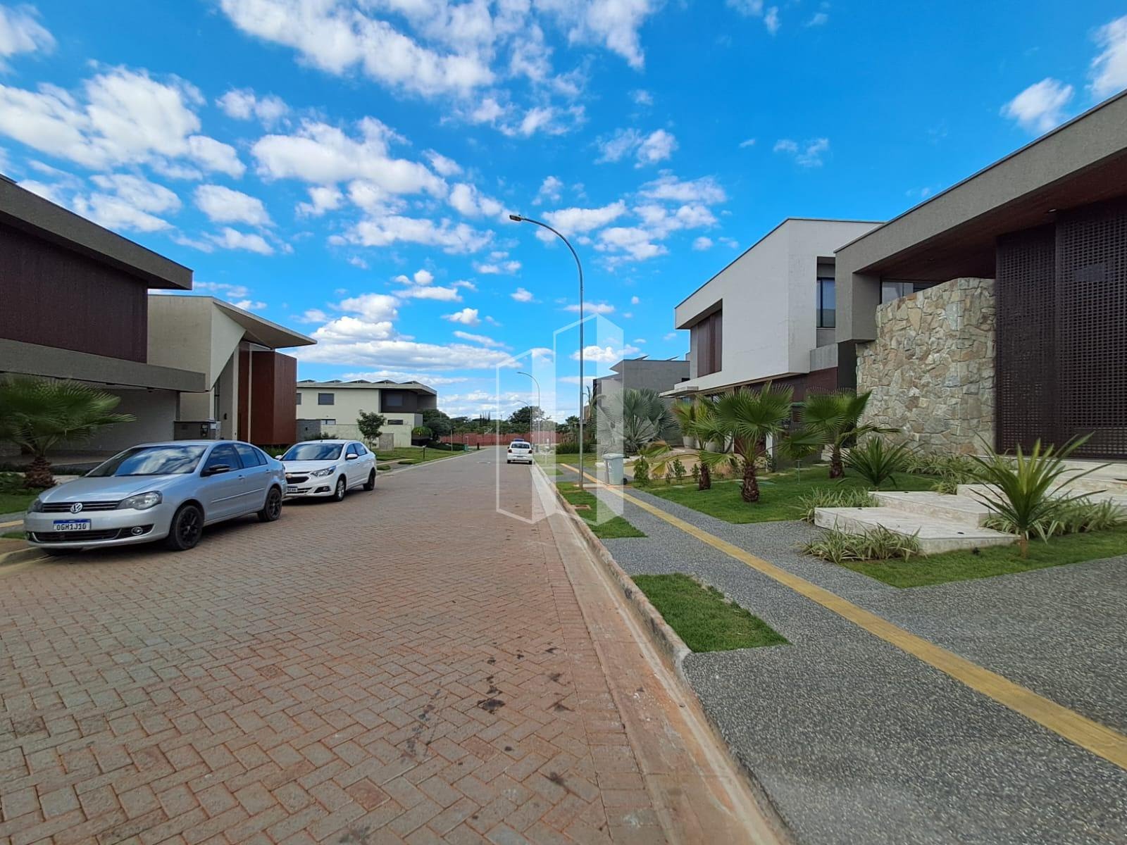 Casa à venda com 4 quartos, 4 suítes, 5 vagas e 336m² no Jardins Itália, Goiânia (GO) — foto 7 de 30