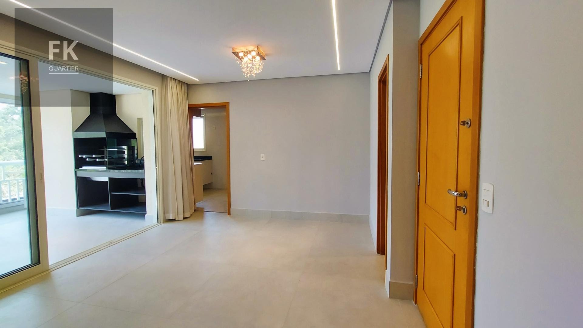 Apartamento à venda com 3 quartos, 1 suíte, 2 vagas e 123m² no Tamboré, Santana de Parnaíba (SP) — foto 3 de 17