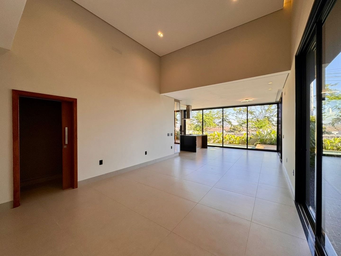 Casa à venda com 4 quartos, 4 suítes, 4 vagas e 261m² no Condomínio Terras de Florença, Ribeirão Preto (SP) — foto 20 de 30