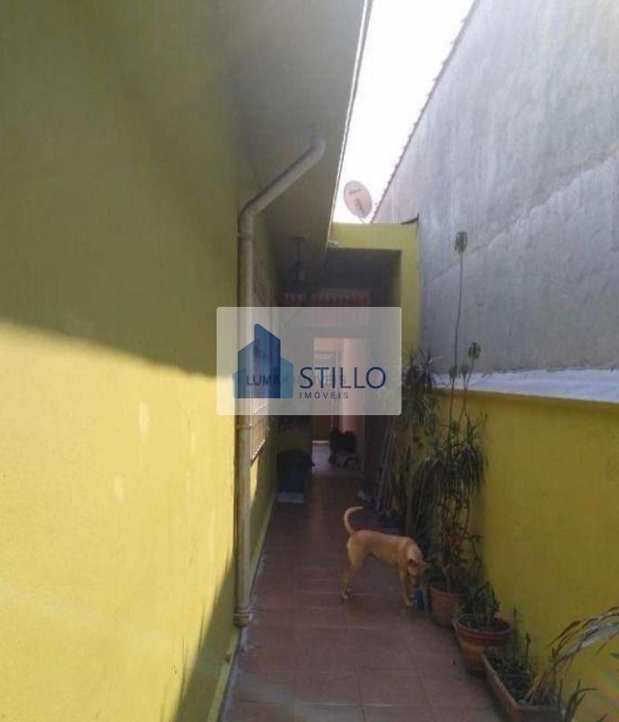 Casa à venda com 3 quartos, 2 banheiros, 4 vagas e 250m² no Vila Nova York, São Paulo (SP) — foto 3 de 6