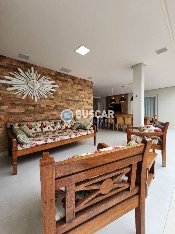 Casa à venda com 6 quartos, 5 suítes, 6 vagas e 505m² no Sim, Feira de Santana (BA) — foto 6 de 21