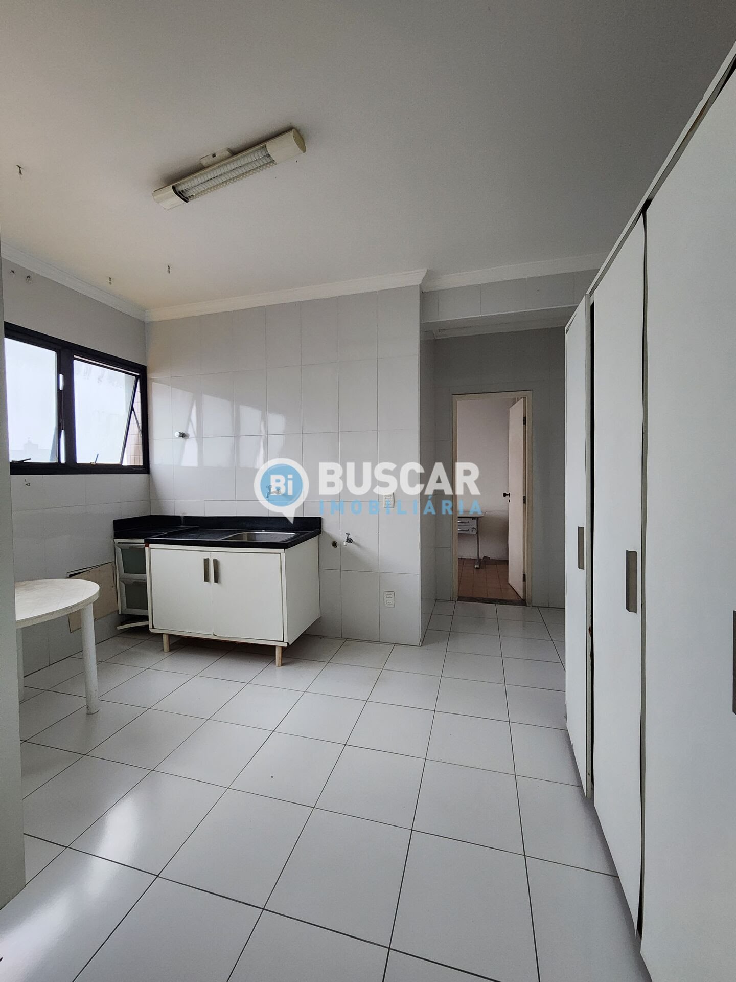 Apartamento à venda com 3 quartos, 3 suítes e 3 vagas no Capuchinhos, Feira de Santana (BA) — foto 9 de 16