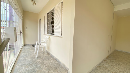 Passagem que Liga Garagem à Casa